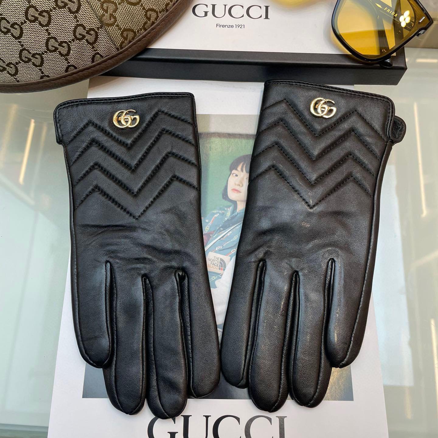Gucci Gloves  - DopestKickz