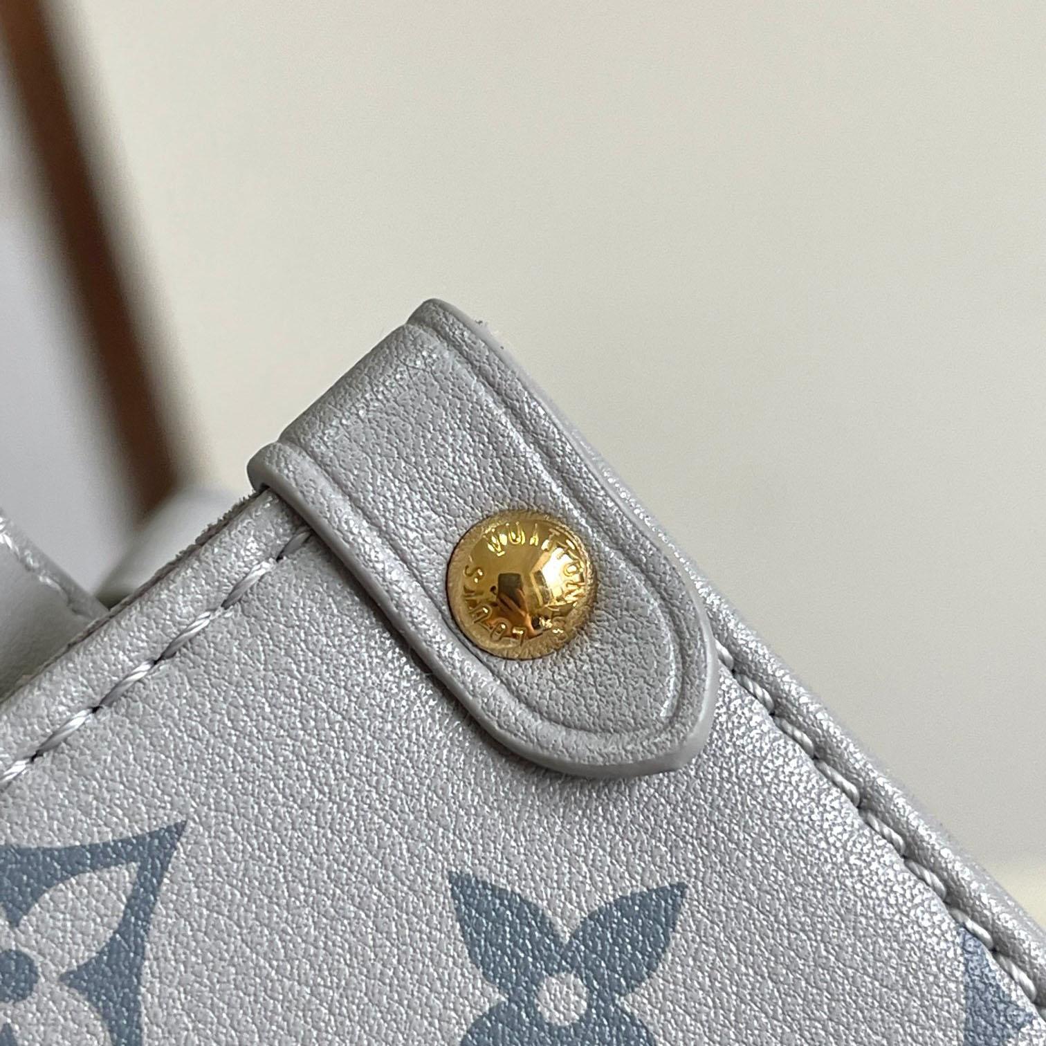 Louis Vuitton OnTheGo PM  M12465 - DopestKickz