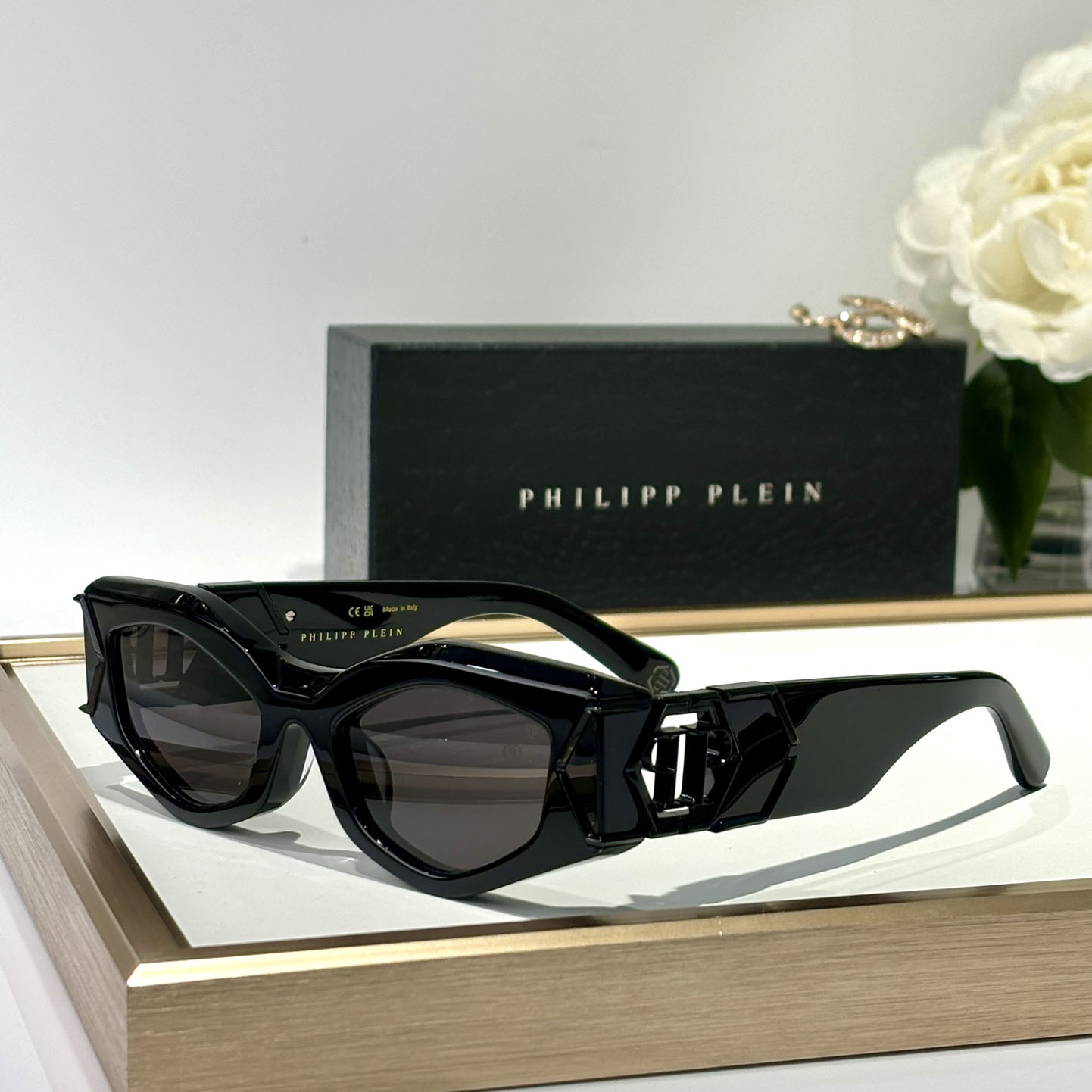 Philipp Plein Plein Hera Cat-eye Sunglasses   SPP136 - DopestKickz