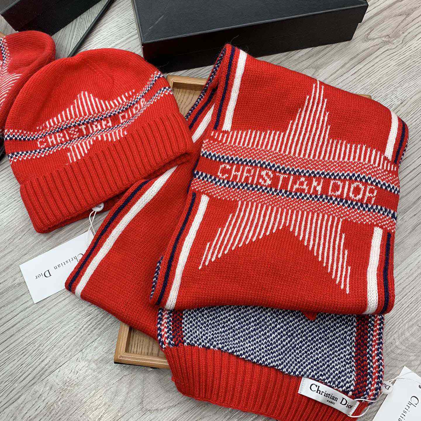 Dior Beanie And Scarf - DopestKickz