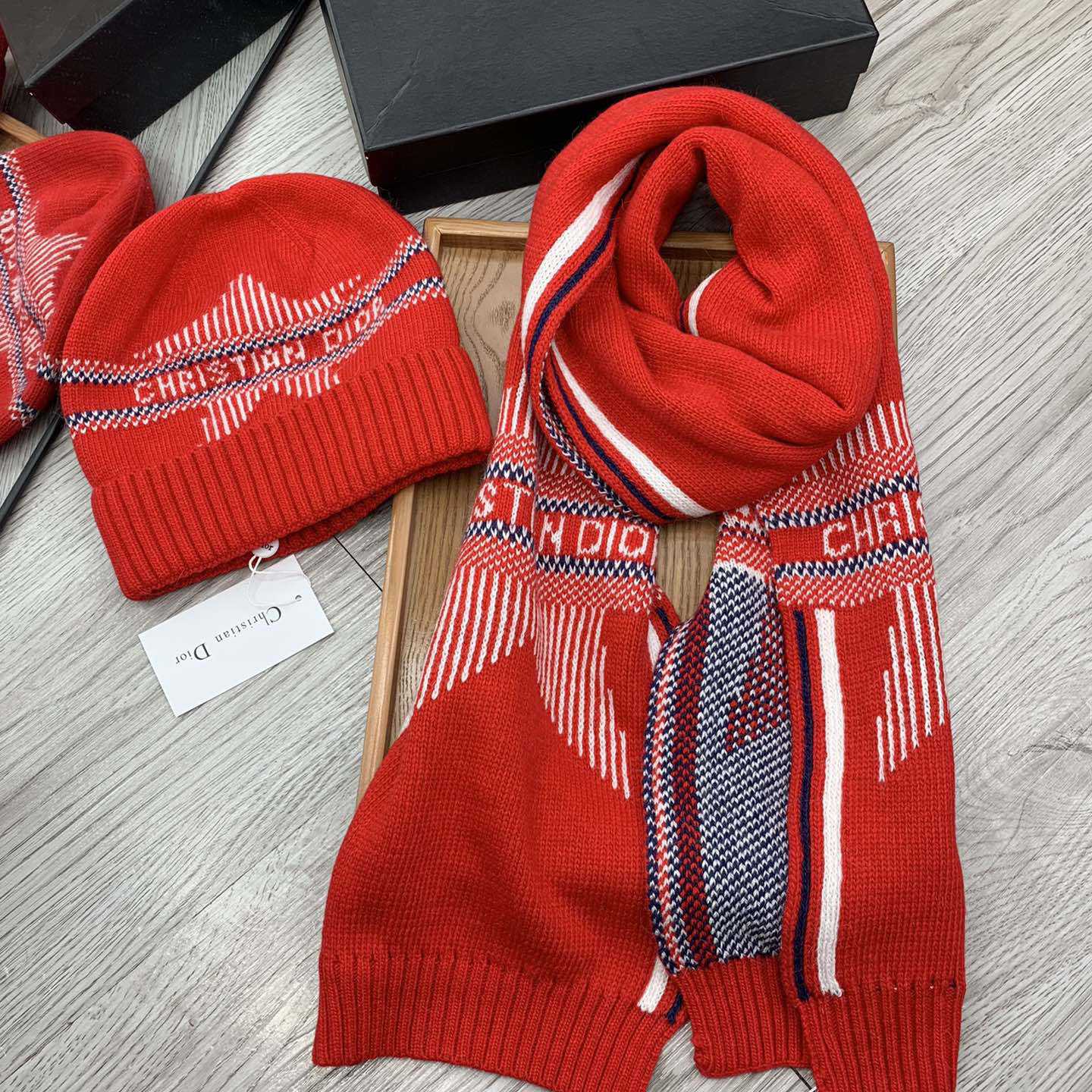 Dior Beanie And Scarf - DopestKickz