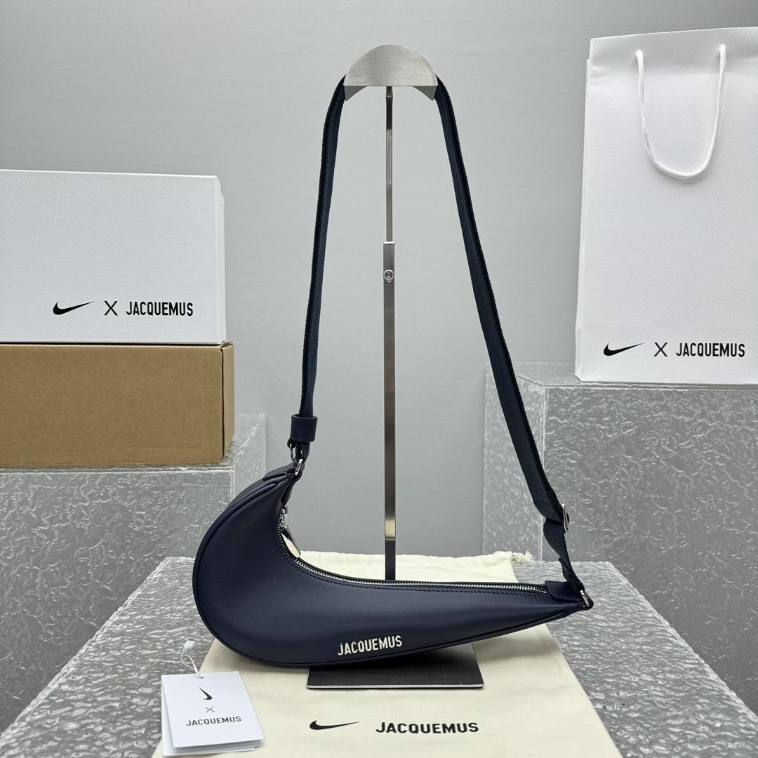Jacquemus x Nike Le Sac Swoosh (30x 8.5cm) - DopestKickz