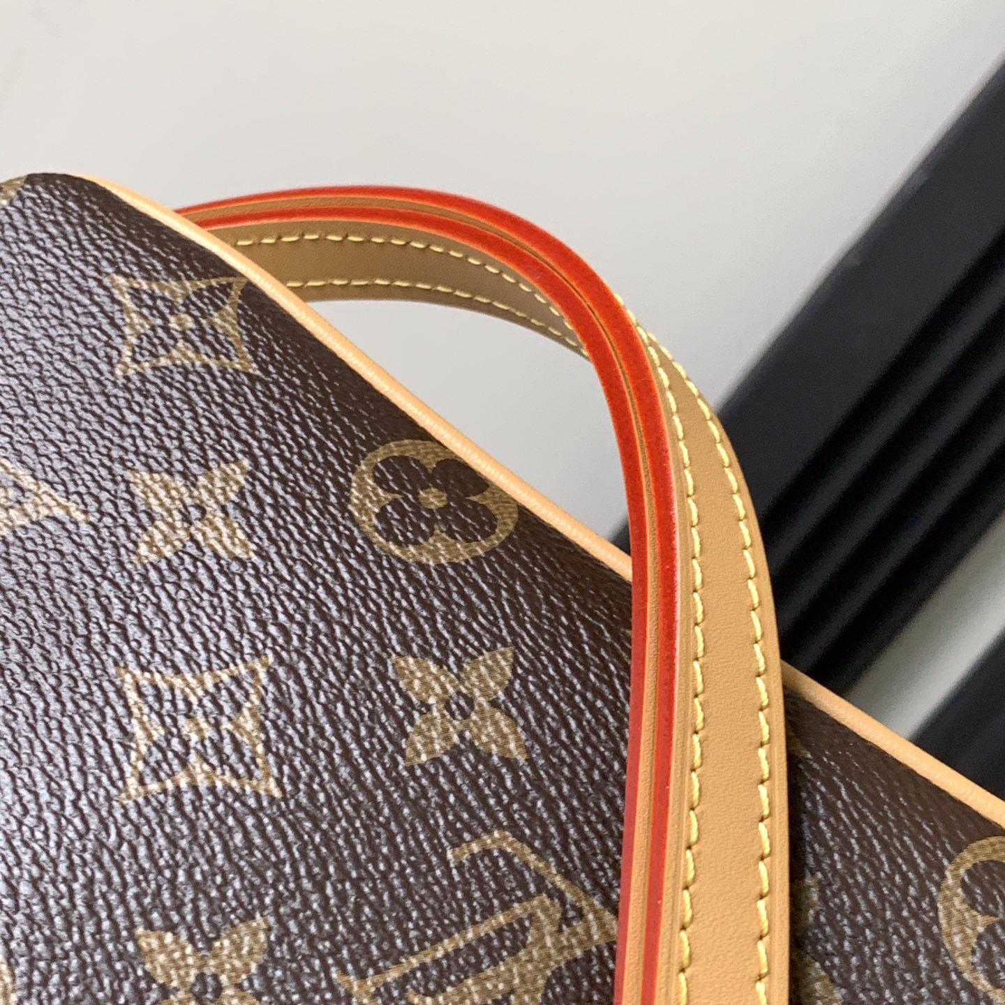 Louis Vuitton Liv Pochette  M83008 - DopestKickz