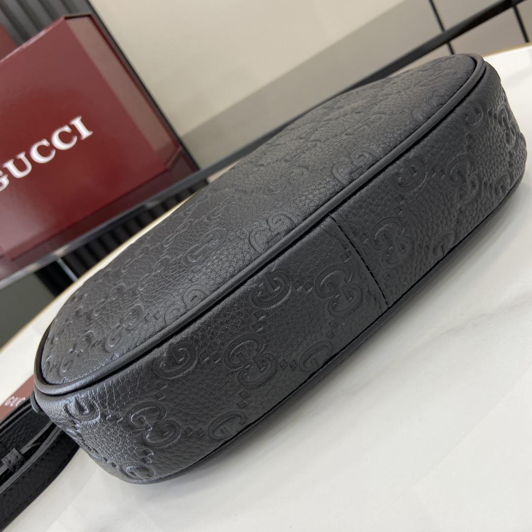Gucci GG Emblem Small Shoulder Bag - DopestKickz
