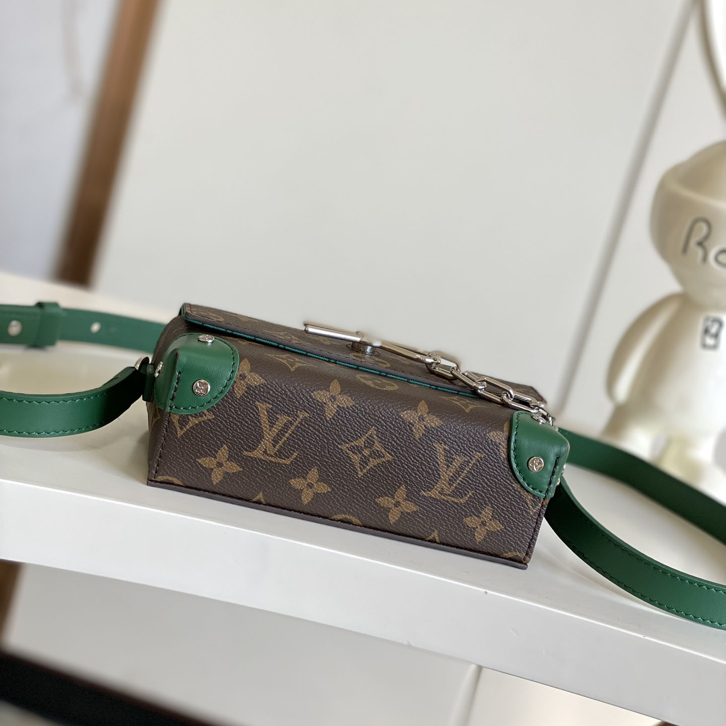 Louis Vuitton Steamer Wearable Wallet  M12808 - DopestKickz