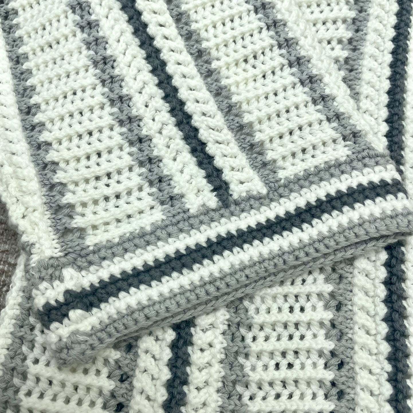 Casablanca Crochet Textured Cardigan   Z6003 - DopestKickz