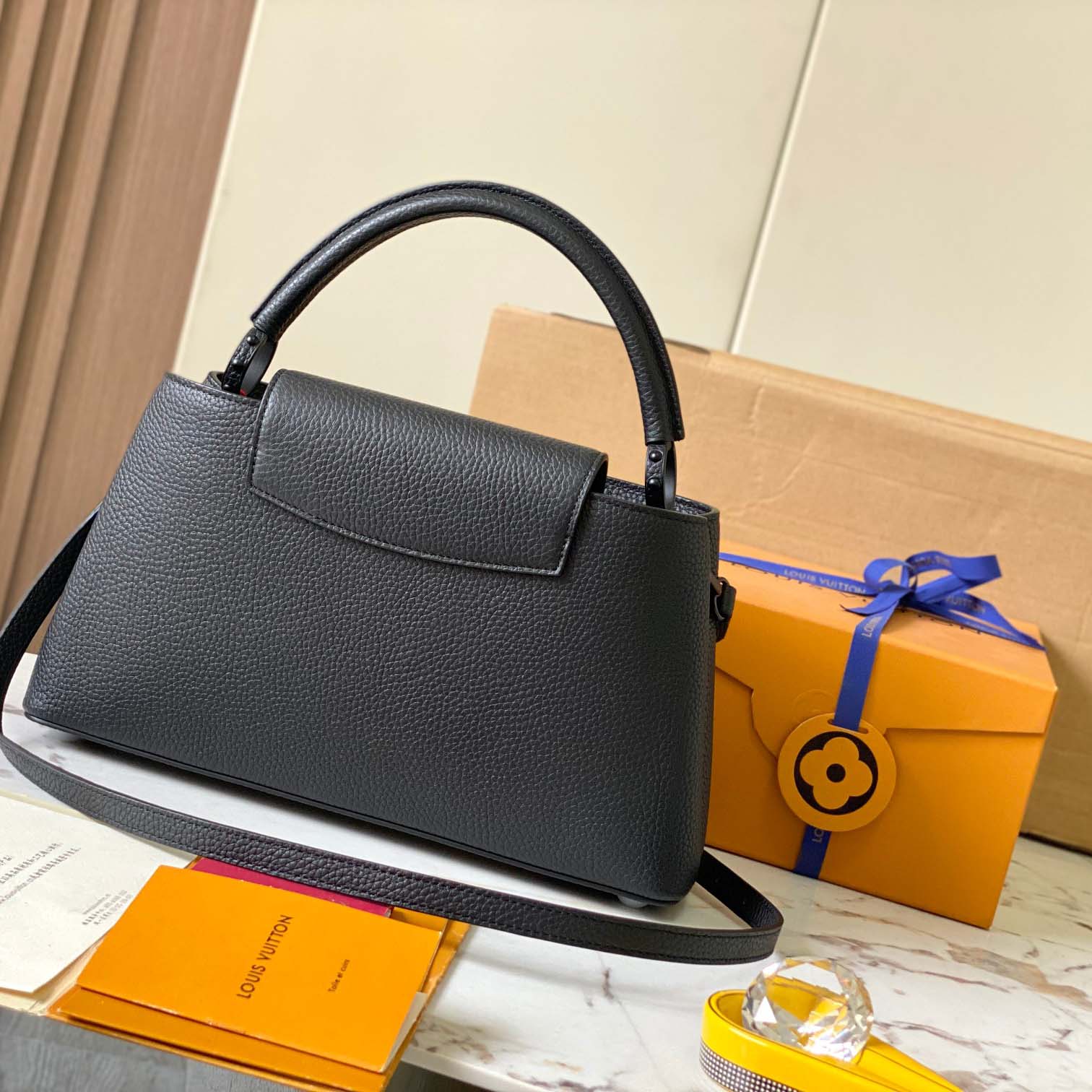 Louis Vuitton Capucines East-West MM  M23947 - DopestKickz