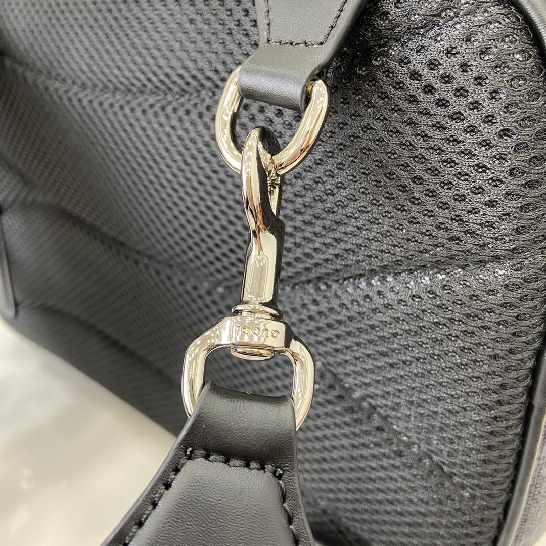 Gucci Small GG Crossbody Bag - DopestKickz