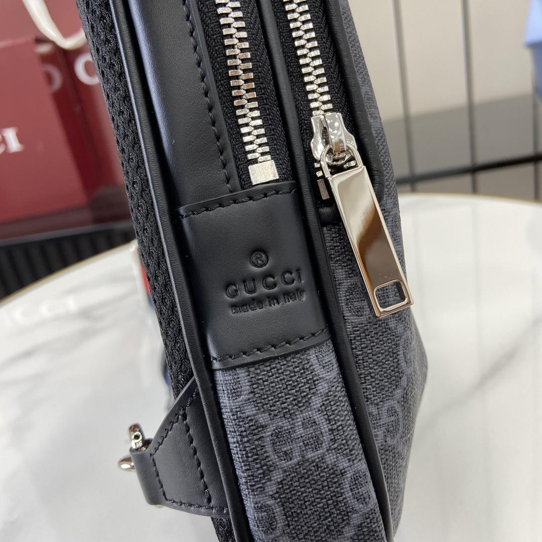 Gucci Small GG Crossbody Bag - DopestKickz