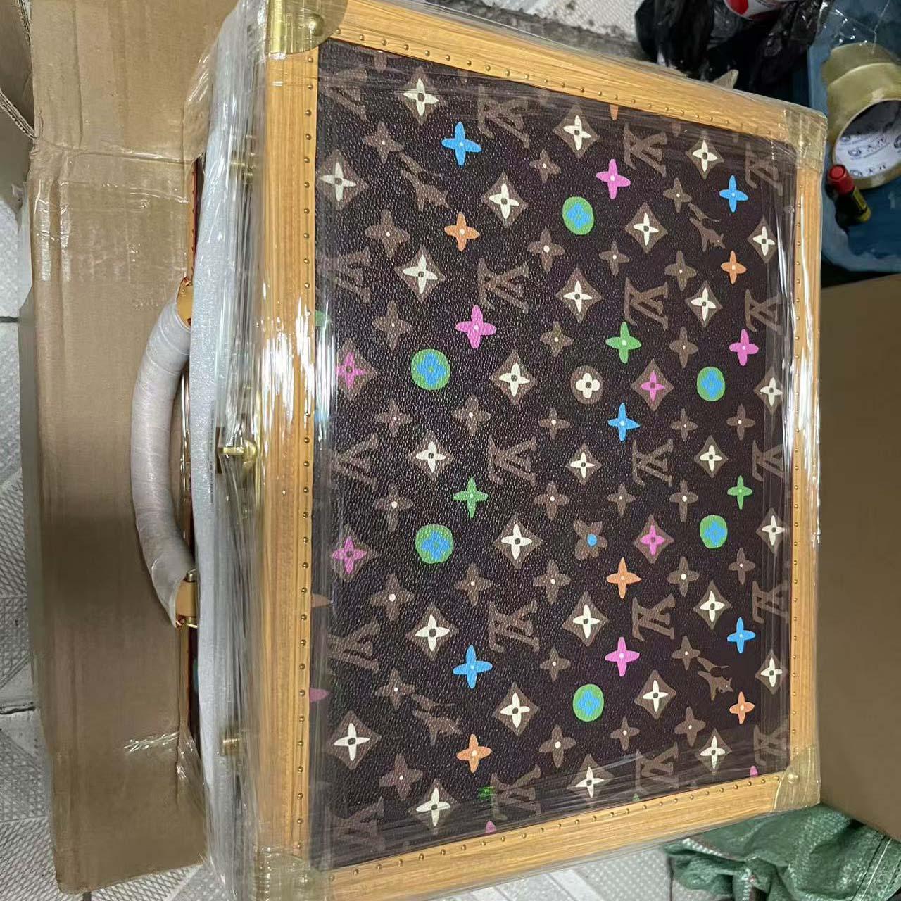 Louis Vuitton Cotteville 40   - DopestKickz