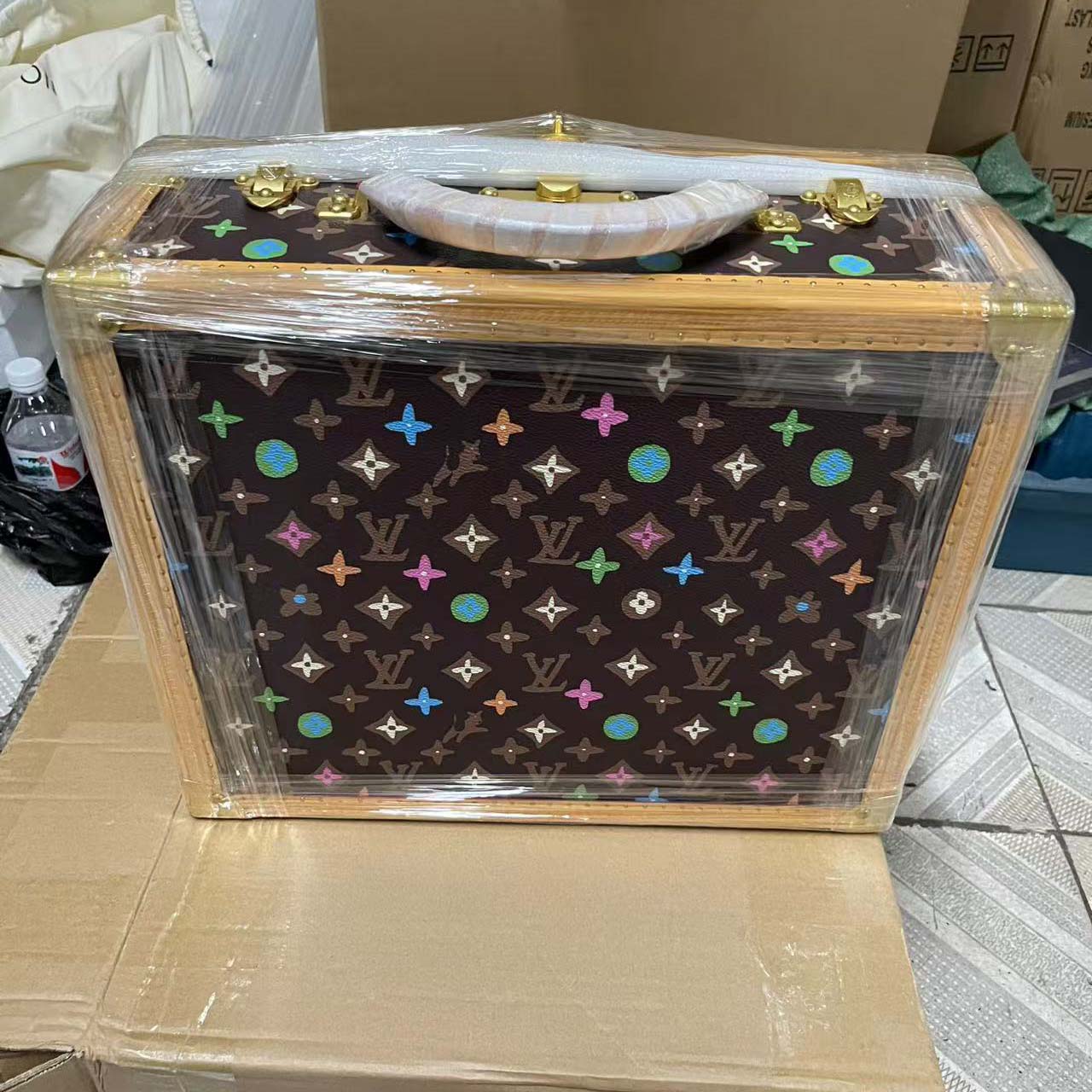 Louis Vuitton Cotteville 40   - DopestKickz