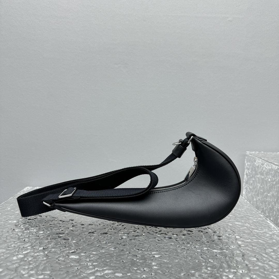 Jacquemus x Nike Le Sac Swoosh (30x 8.5cm) - DopestKickz