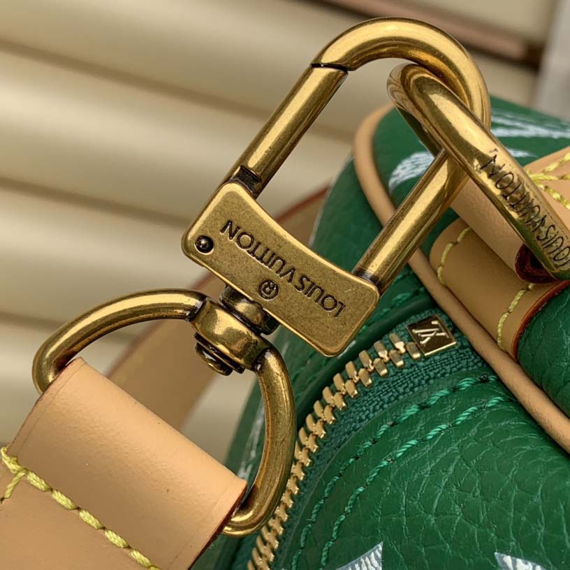 Louis Vuitton Speedy P9 Bandoulière 40  M24417 - DopestKickz