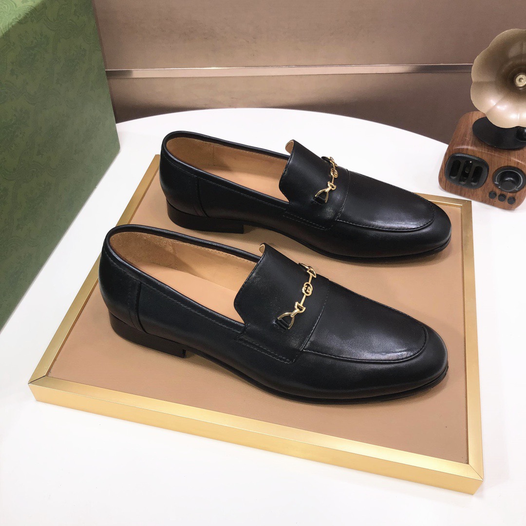 Gucci Men's Loafer - DopestKickz