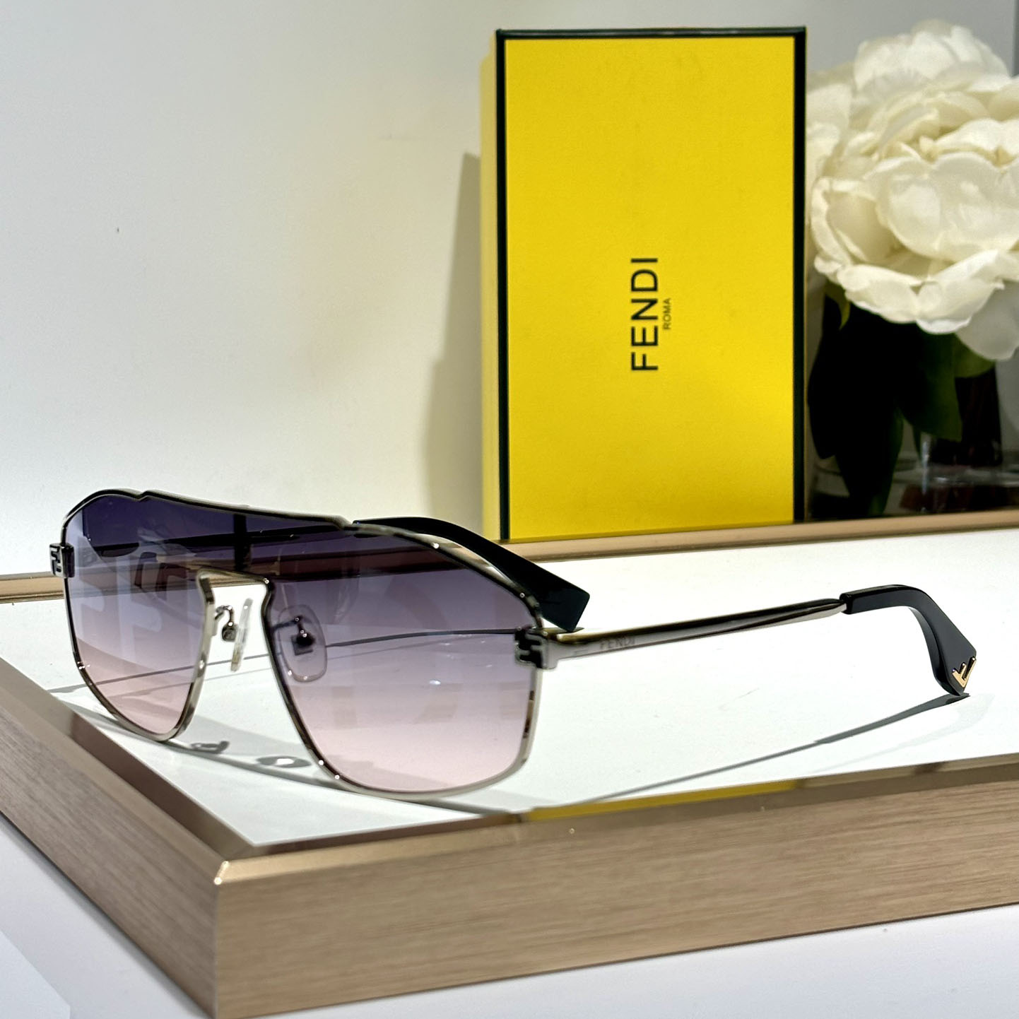 Fendi Sky Sunglasses   FE40129U - DopestKickz