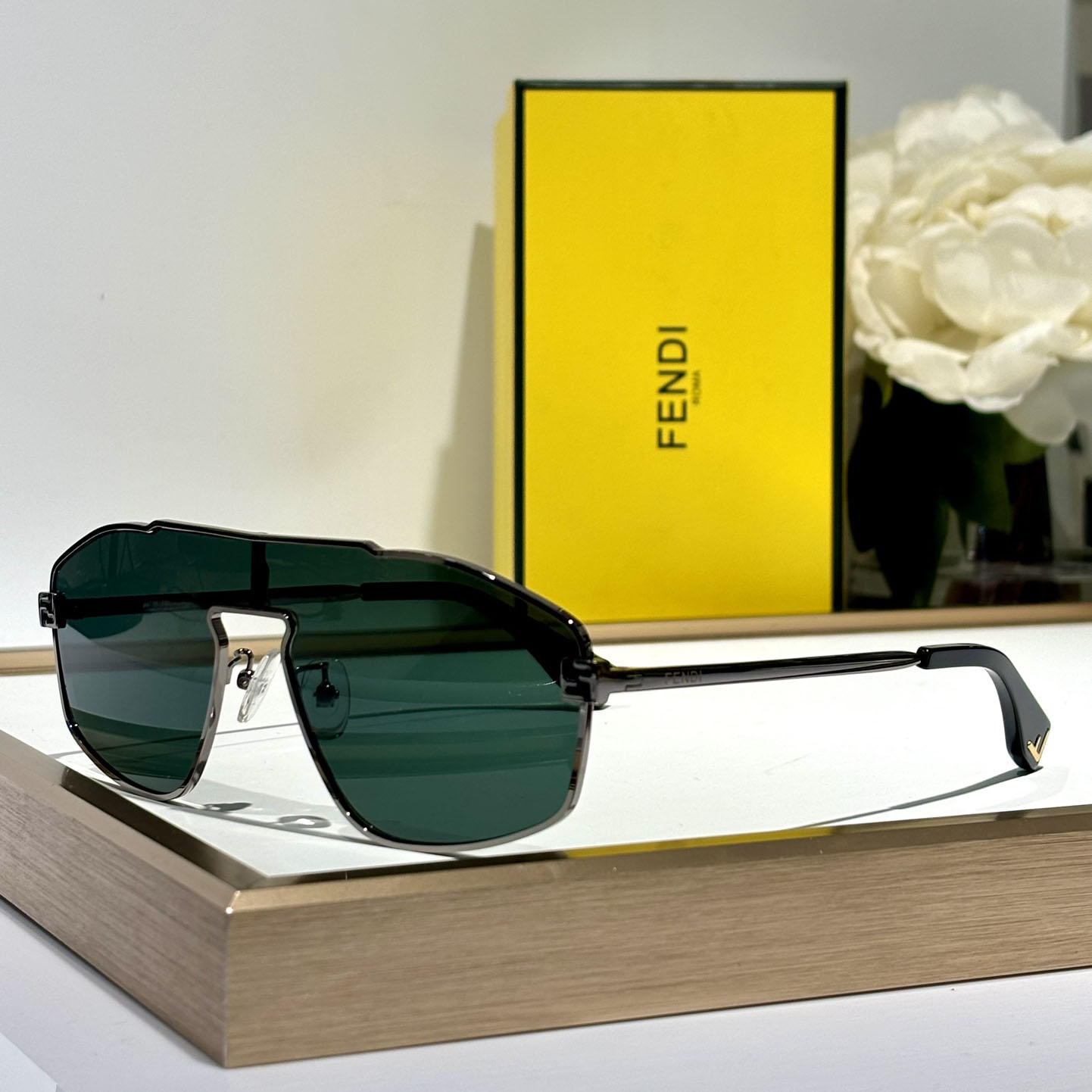 Fendi Sky Sunglasses   FE40129U - DopestKickz