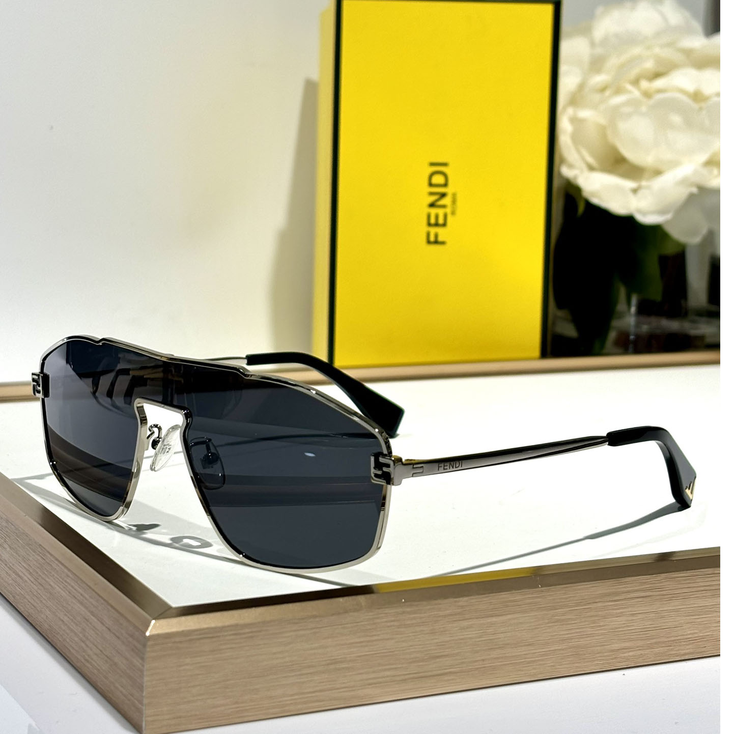 Fendi Sky Sunglasses   FE40129U - DopestKickz