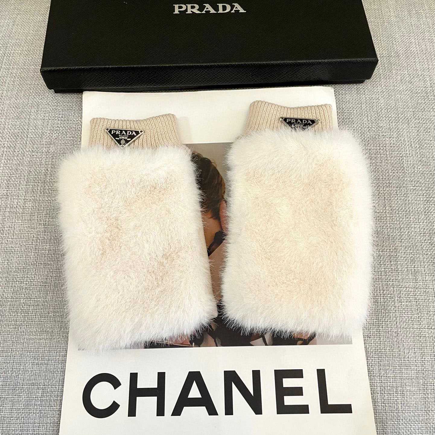 Prada Gloves  - DopestKickz
