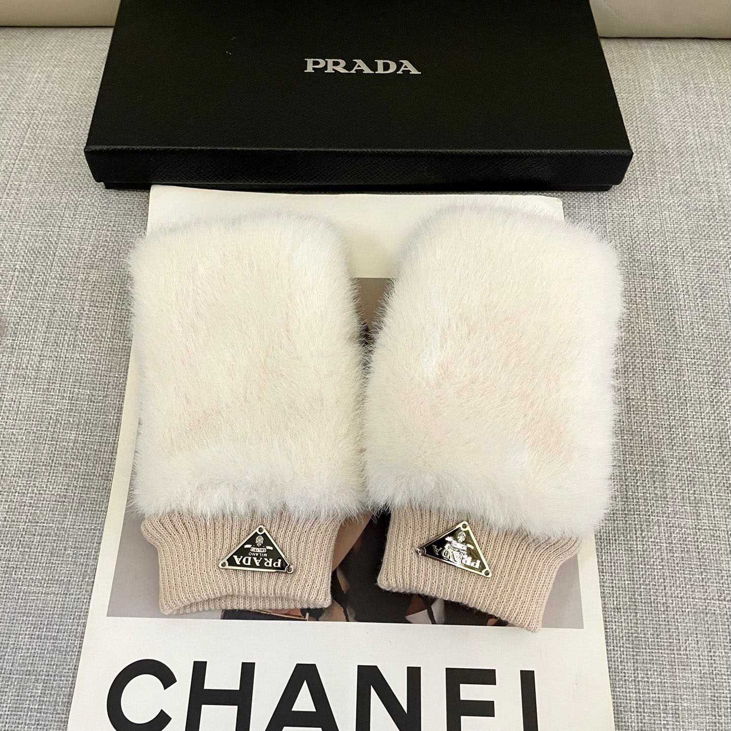 Prada Gloves  - DopestKickz