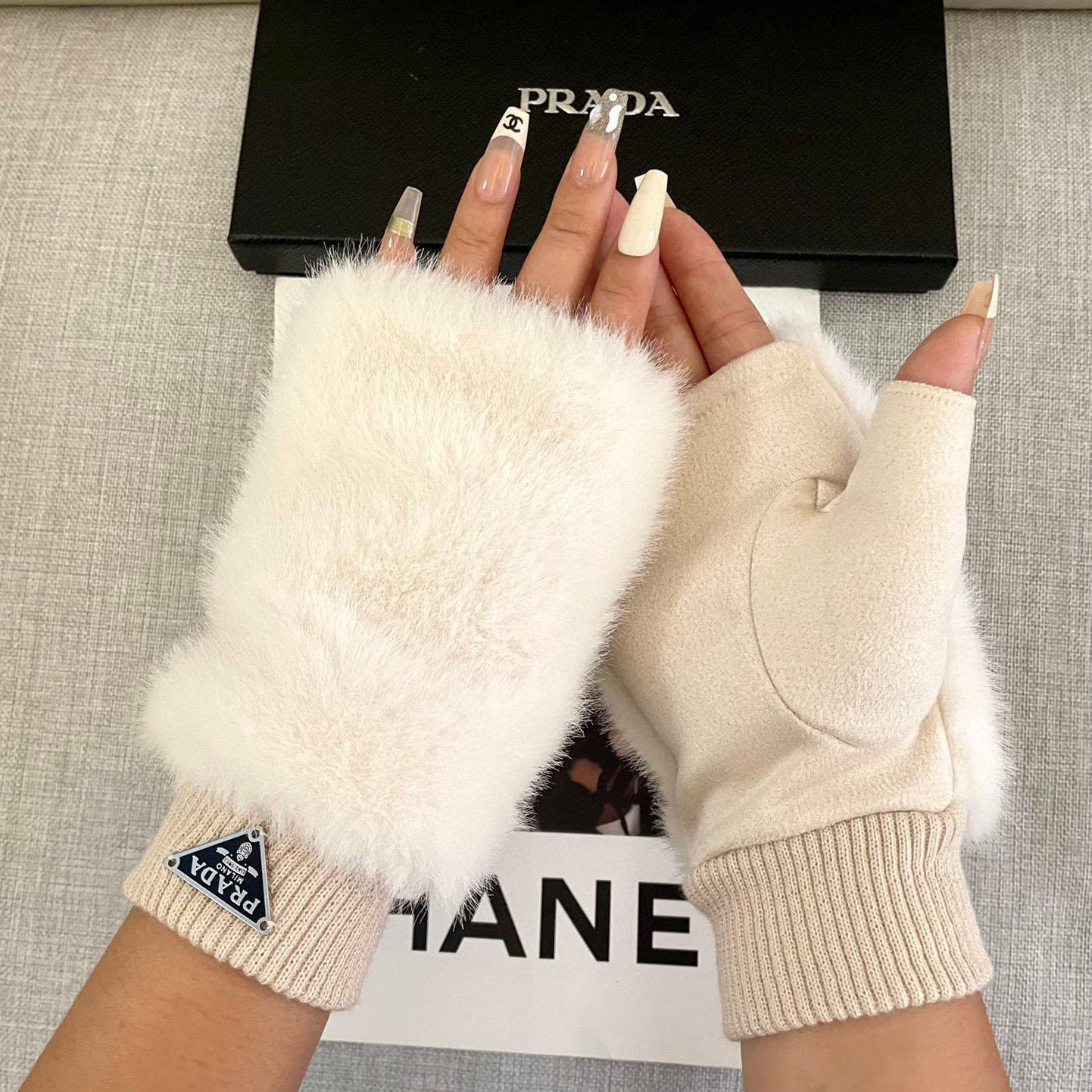 Prada Gloves  - DopestKickz