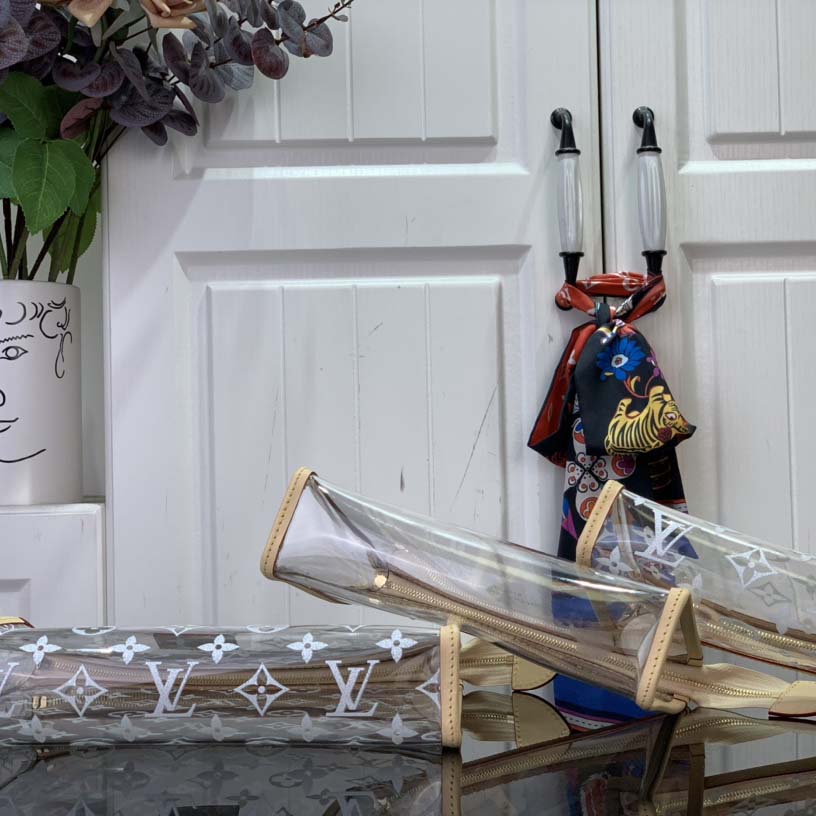 Louis Vuitton Trio Poche Toilette  M11390 - DopestKickz