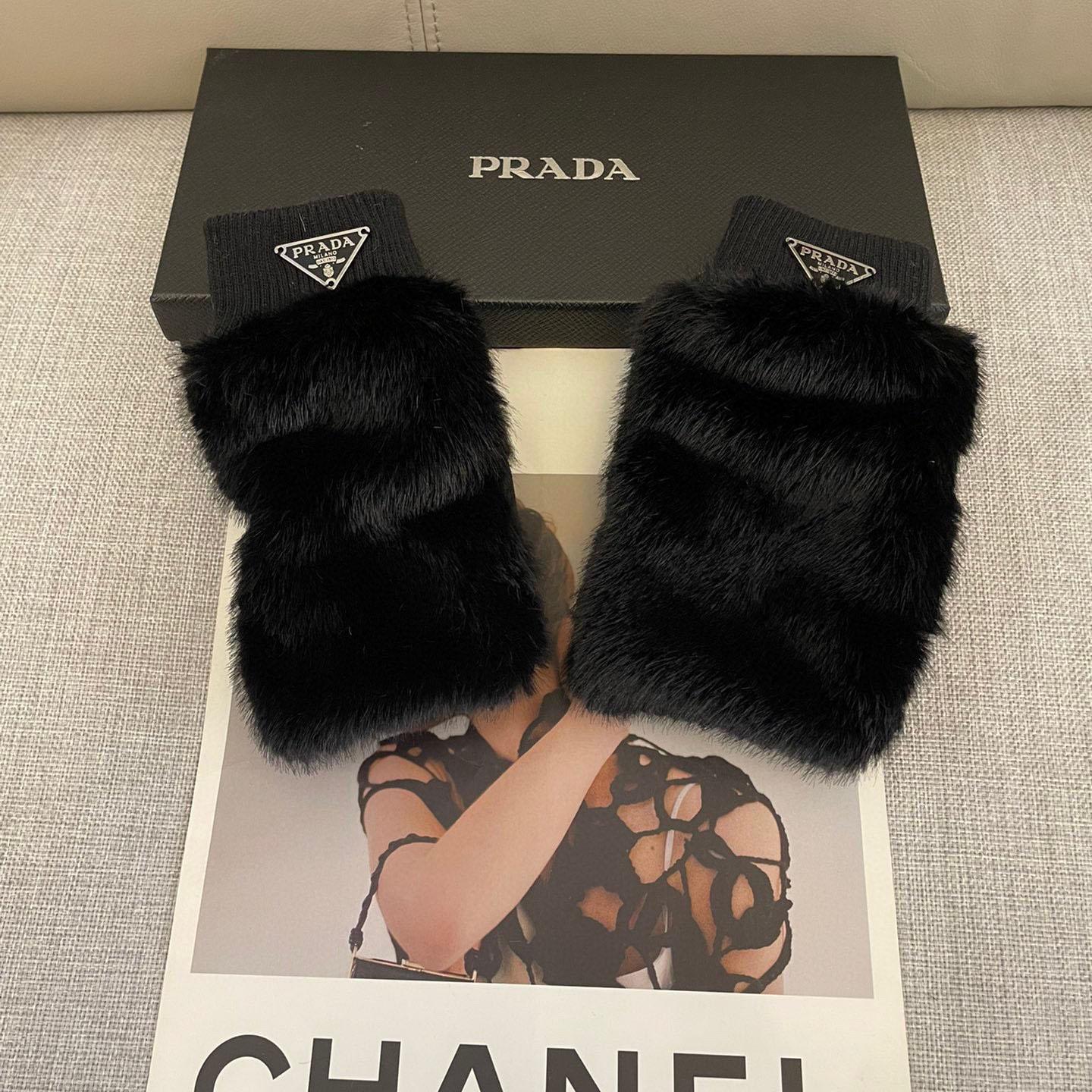 Prada Gloves  - DopestKickz