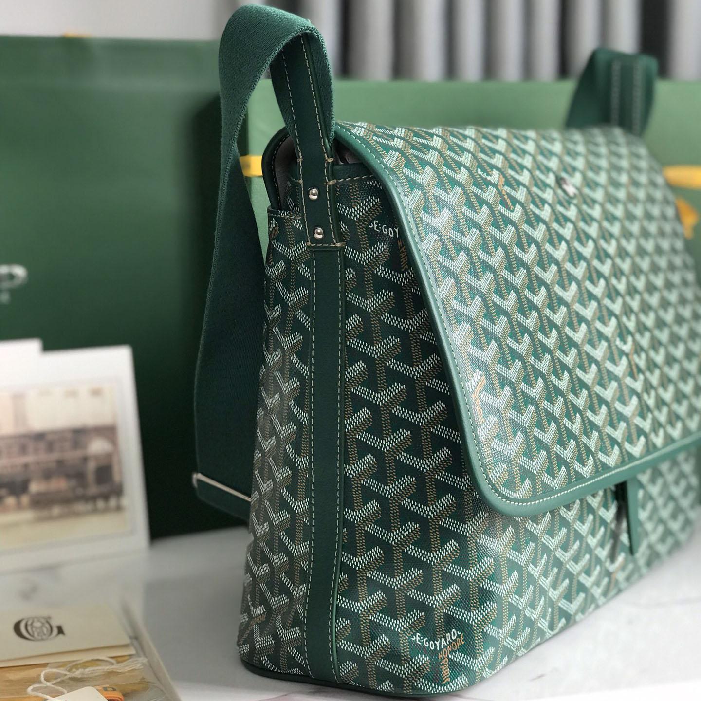 Goyard Capetien Messenger Bag （35×26×7.5cm） - DopestKickz