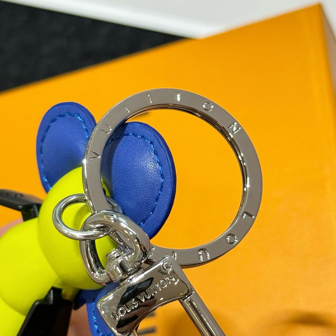 Louis Vuitton Snowboard Vivienne Bag Charm - DopestKickz