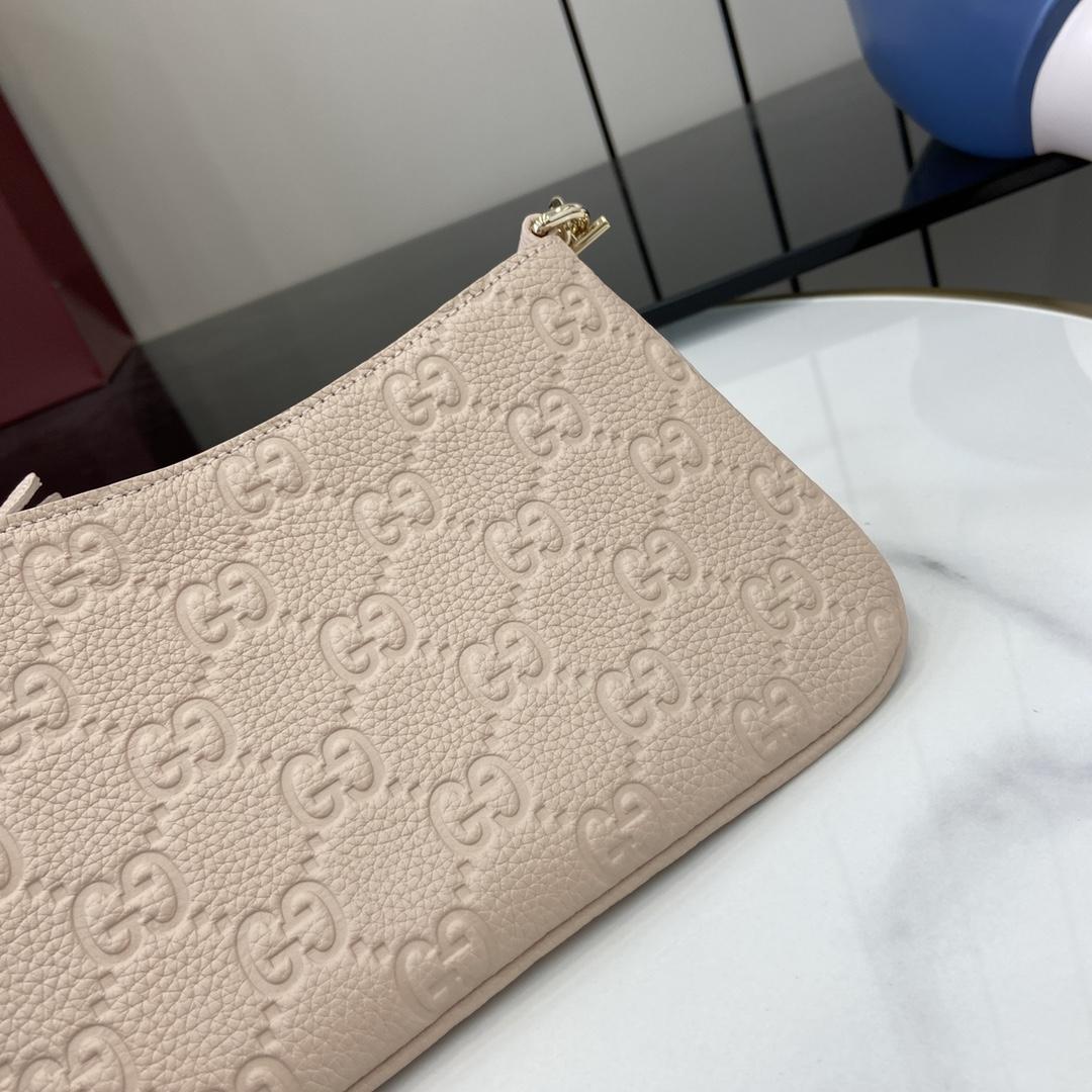 Gucci GG Emblem Super Mini Bag - DopestKickz
