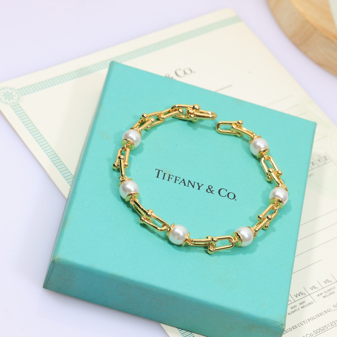 Tiffany & Co. Link Bracelet - DopestKickz