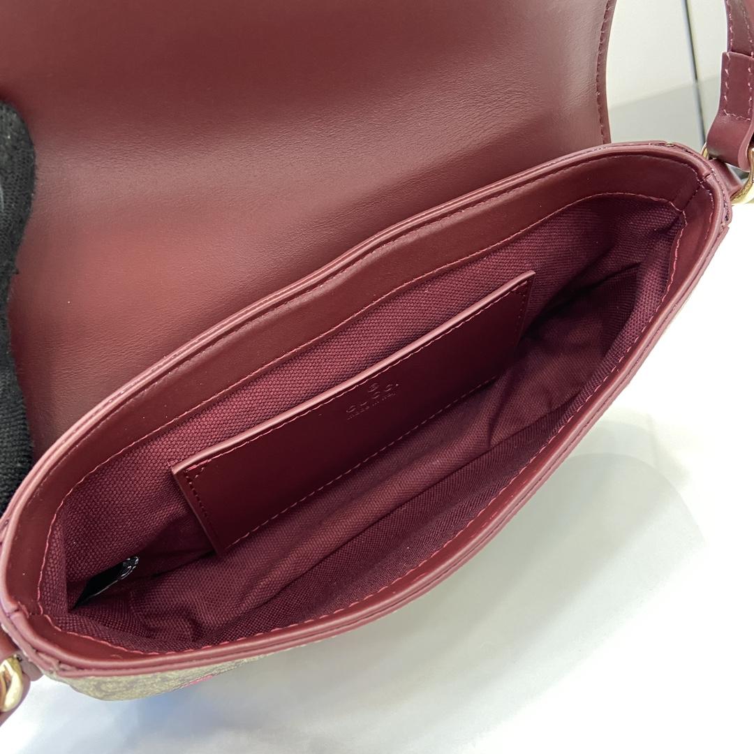 Gucci GG Mini Shoulder Bag With Cat Detail - DopestKickz
