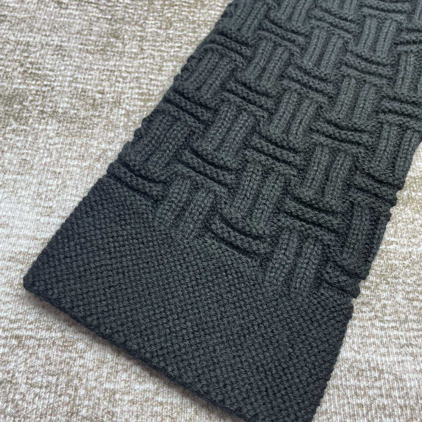 Casablanca Column Stitch Cardigan     D0083 - DopestKickz