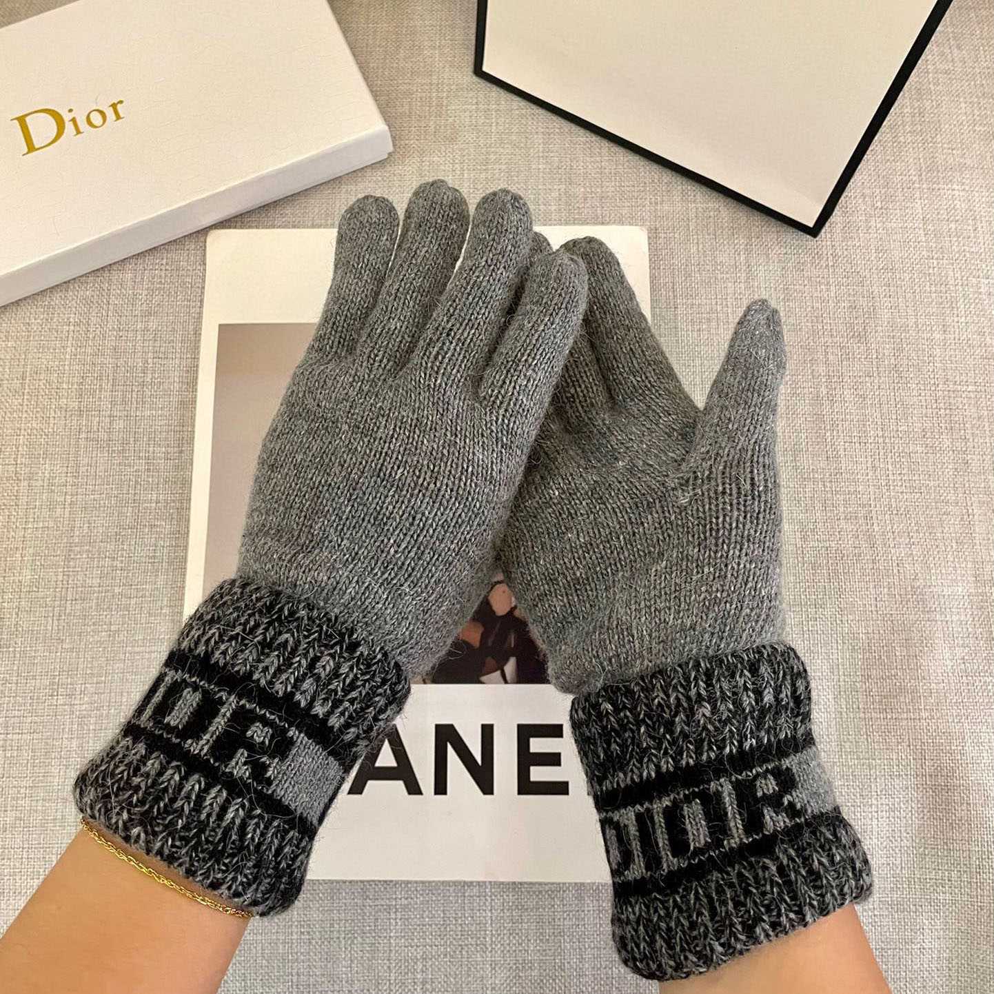 Dior Gloves  - DopestKickz