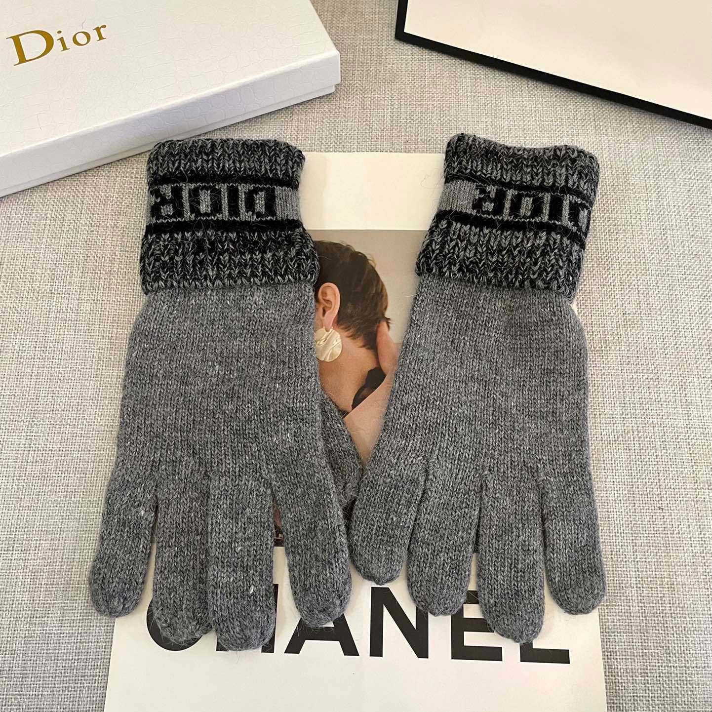 Dior Gloves  - DopestKickz