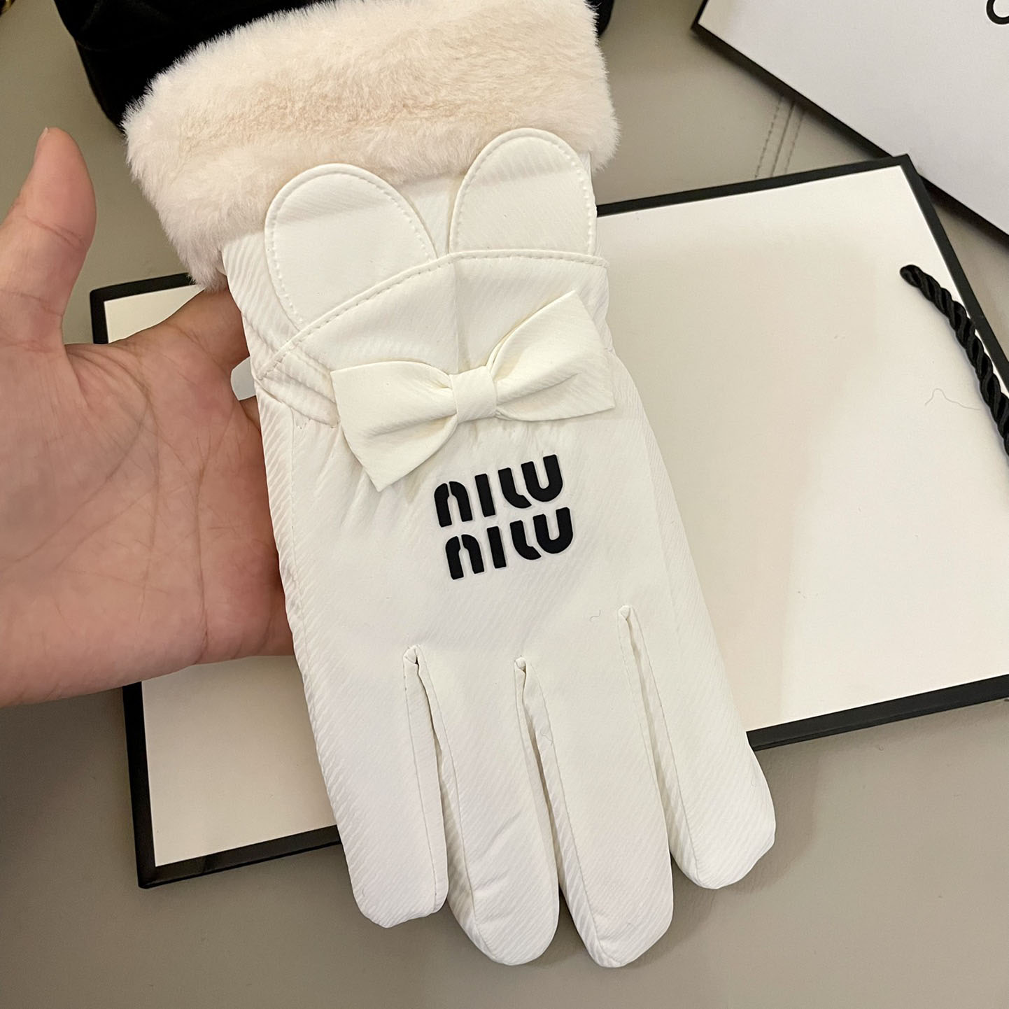 Miu Miu Gloves  - DopestKickz