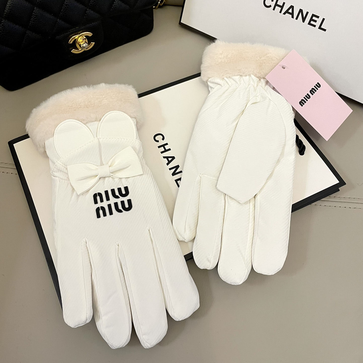 Miu Miu Gloves  - DopestKickz