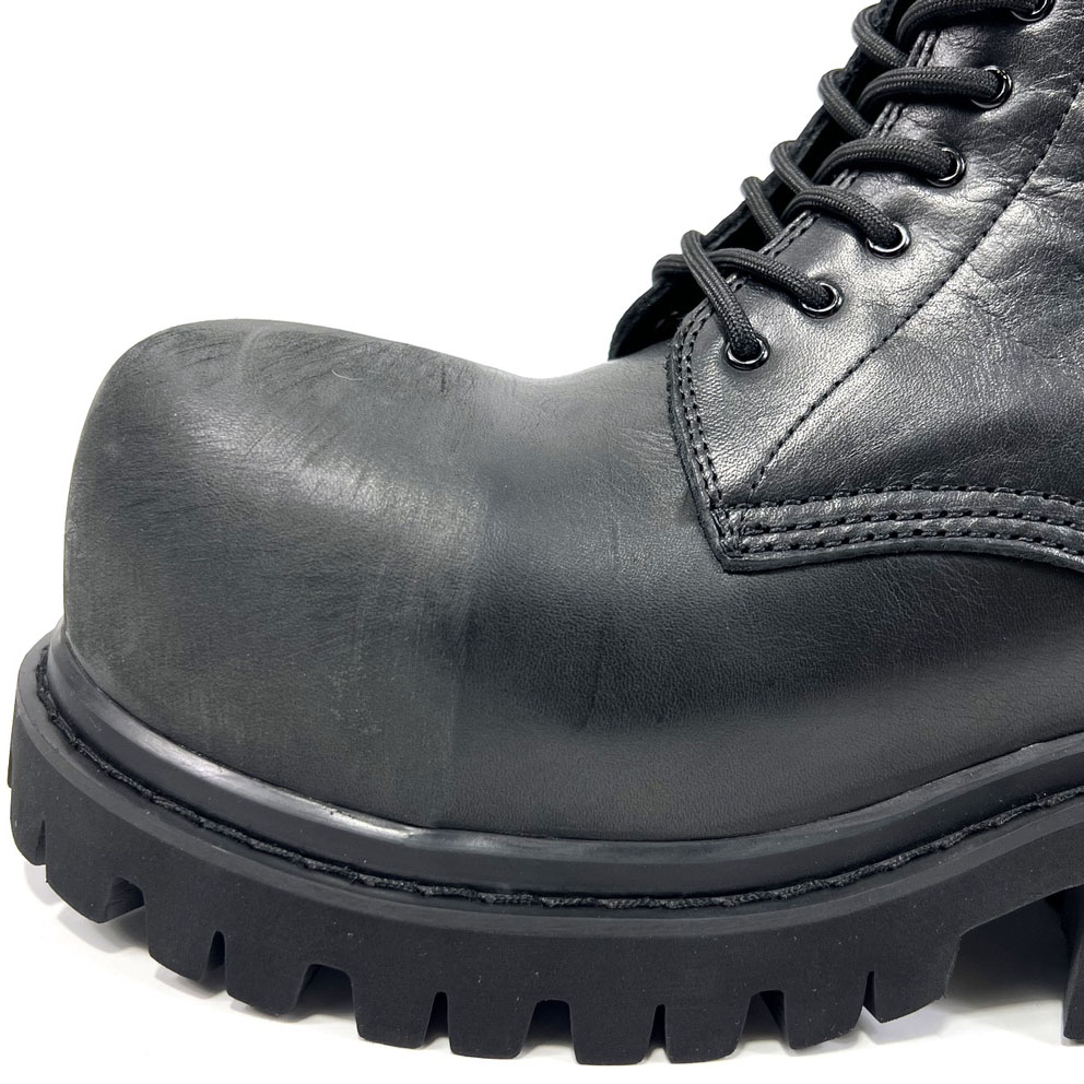 Balenciaga Stomper Boot In Black - DopestKickz