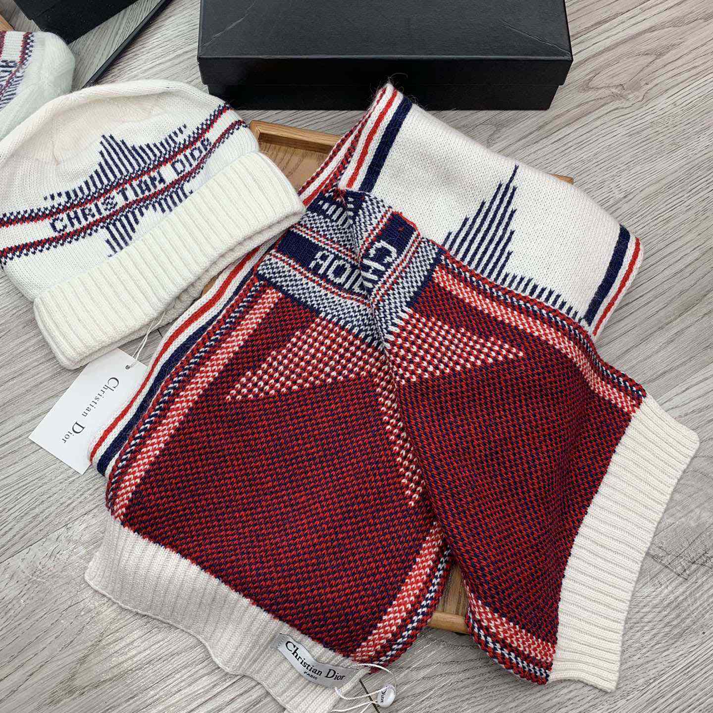 Dior Beanie And Scarf - DopestKickz