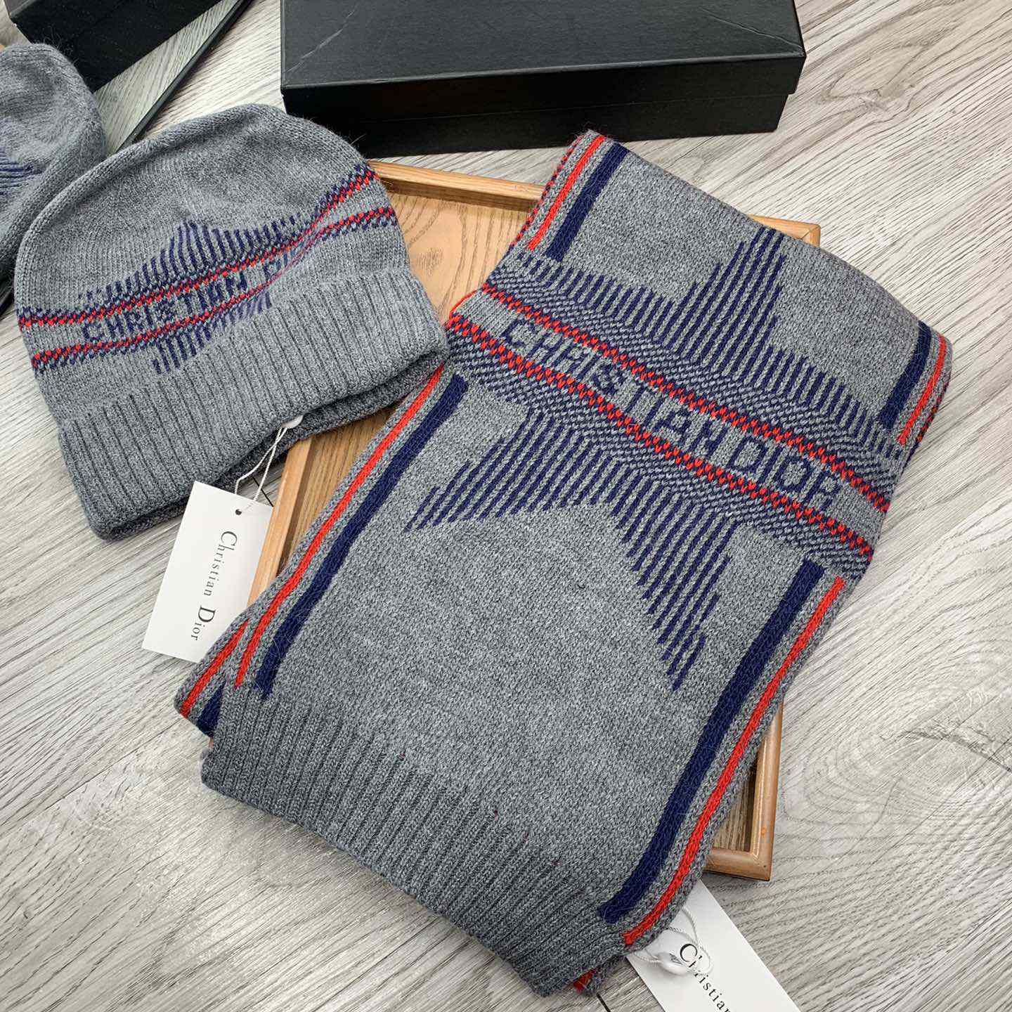 Dior Beanie And Scarf - DopestKickz