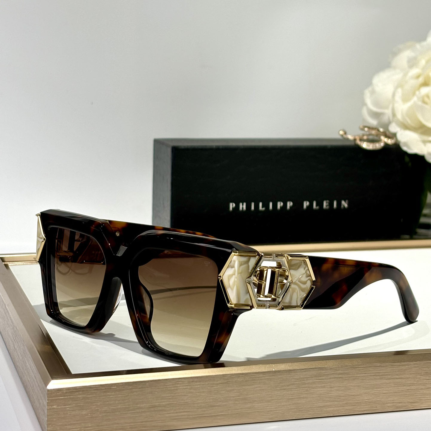 Philipp Plein Sunglasses Plein Hera    SPP135 - DopestKickz