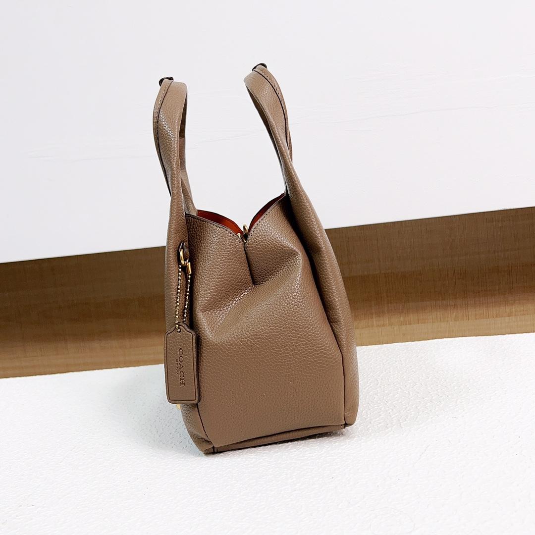 Coach Lana Shoulder Bag 23  - DopestKickz