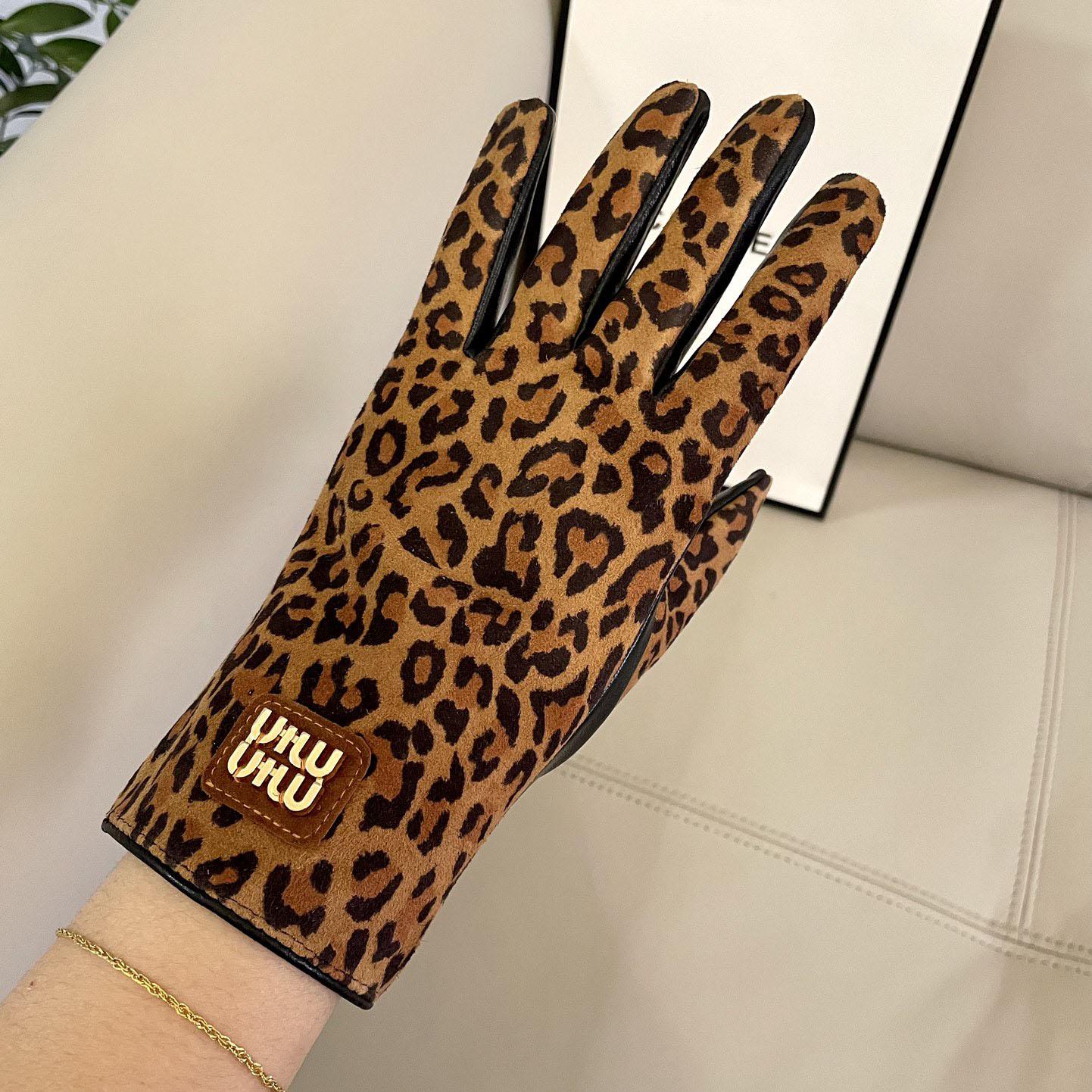 Miu Miu Gloves  - DopestKickz