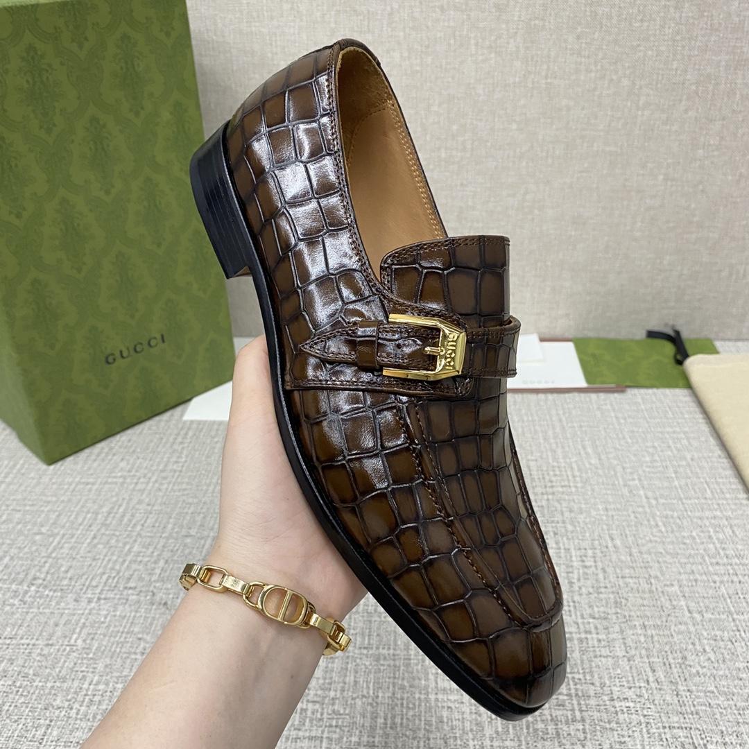 Gucci Men's Loafer - DopestKickz