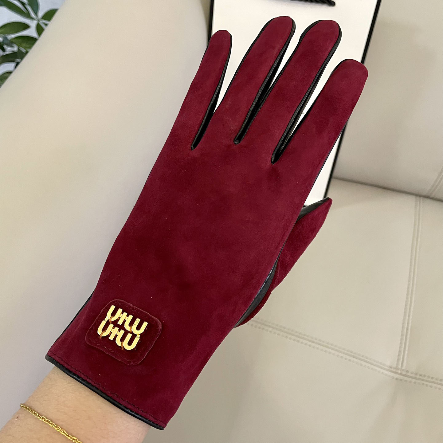 Miu Miu Gloves  - DopestKickz