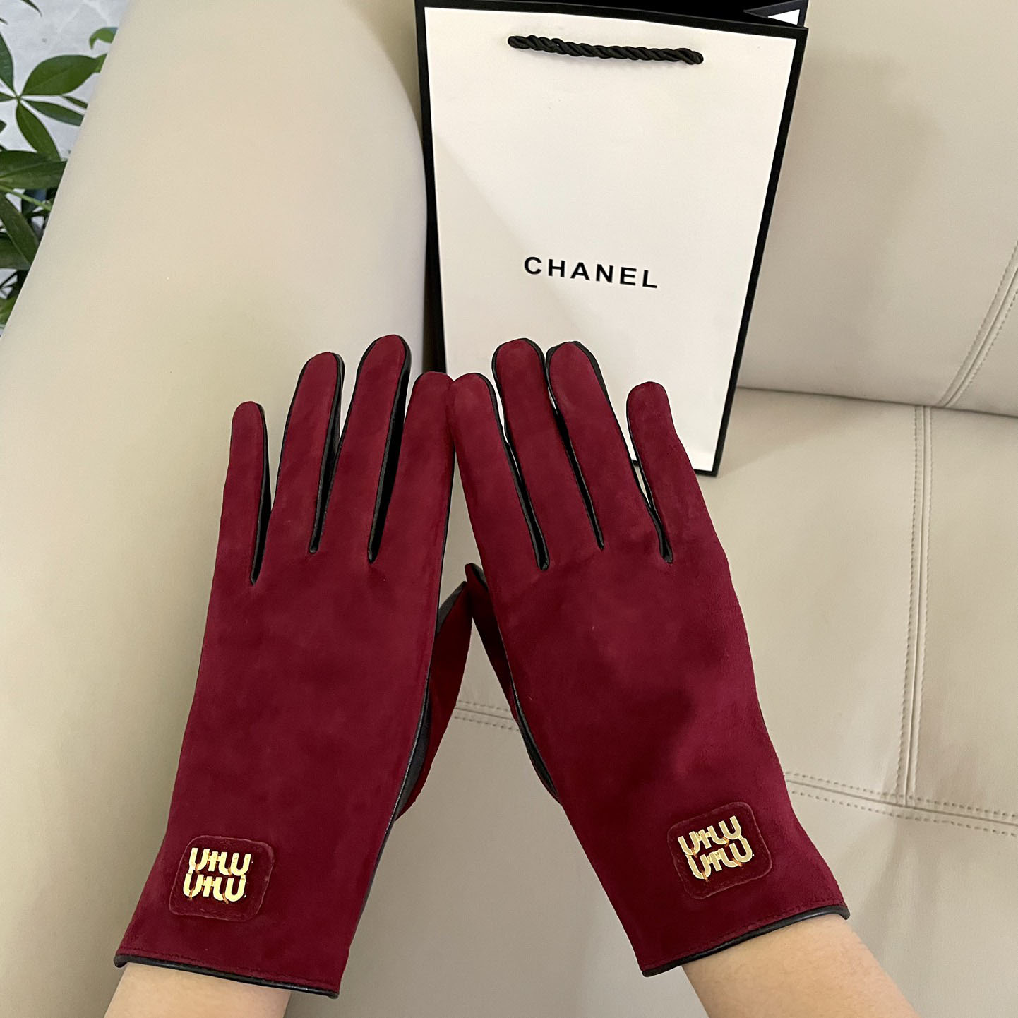 Miu Miu Gloves  - DopestKickz