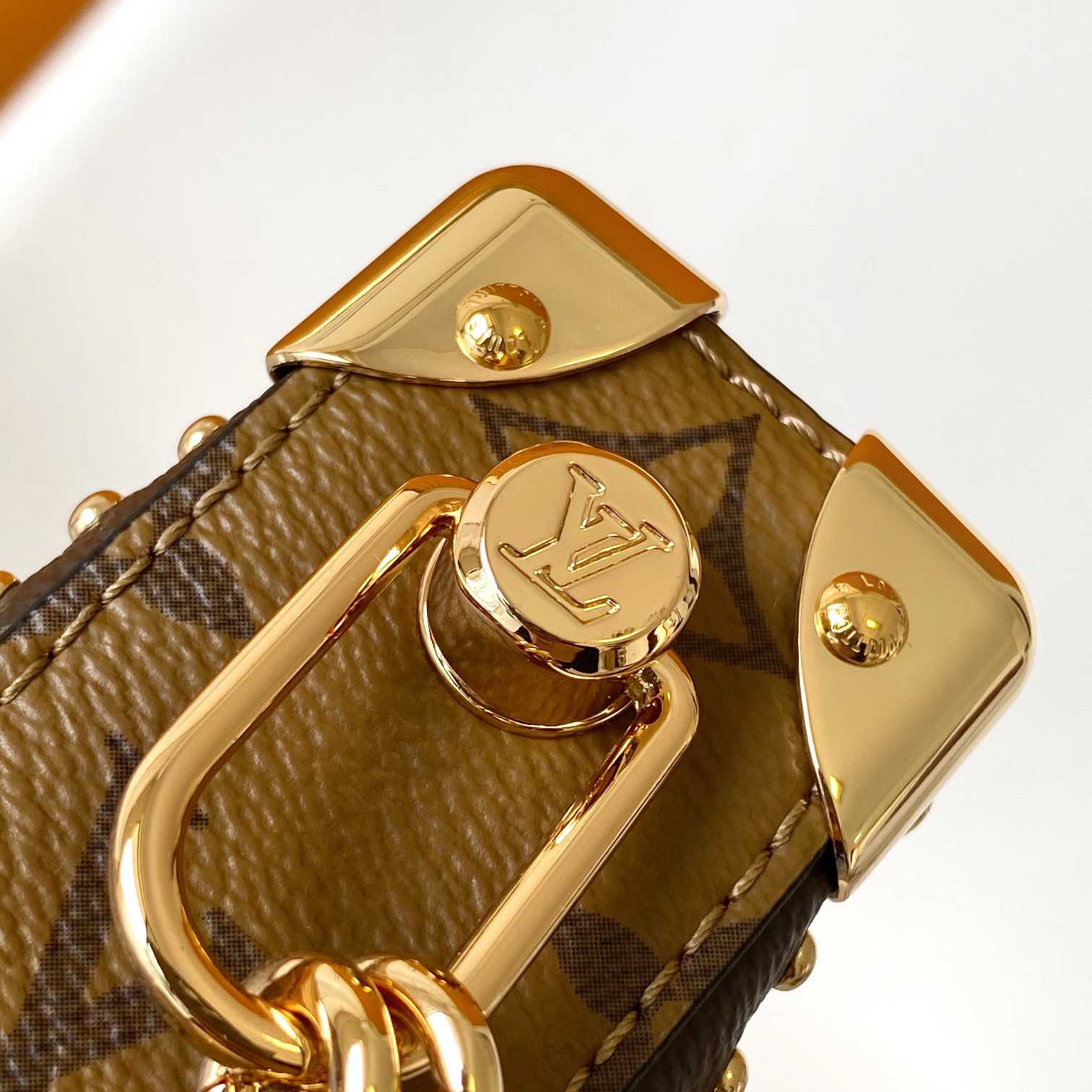 Louis Vuitton Slim Trunk  M13147 - DopestKickz