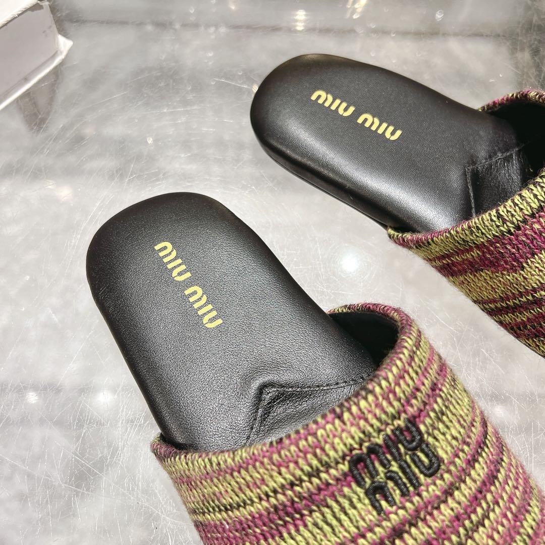 Miu Miu Wool slippers - DopestKickz