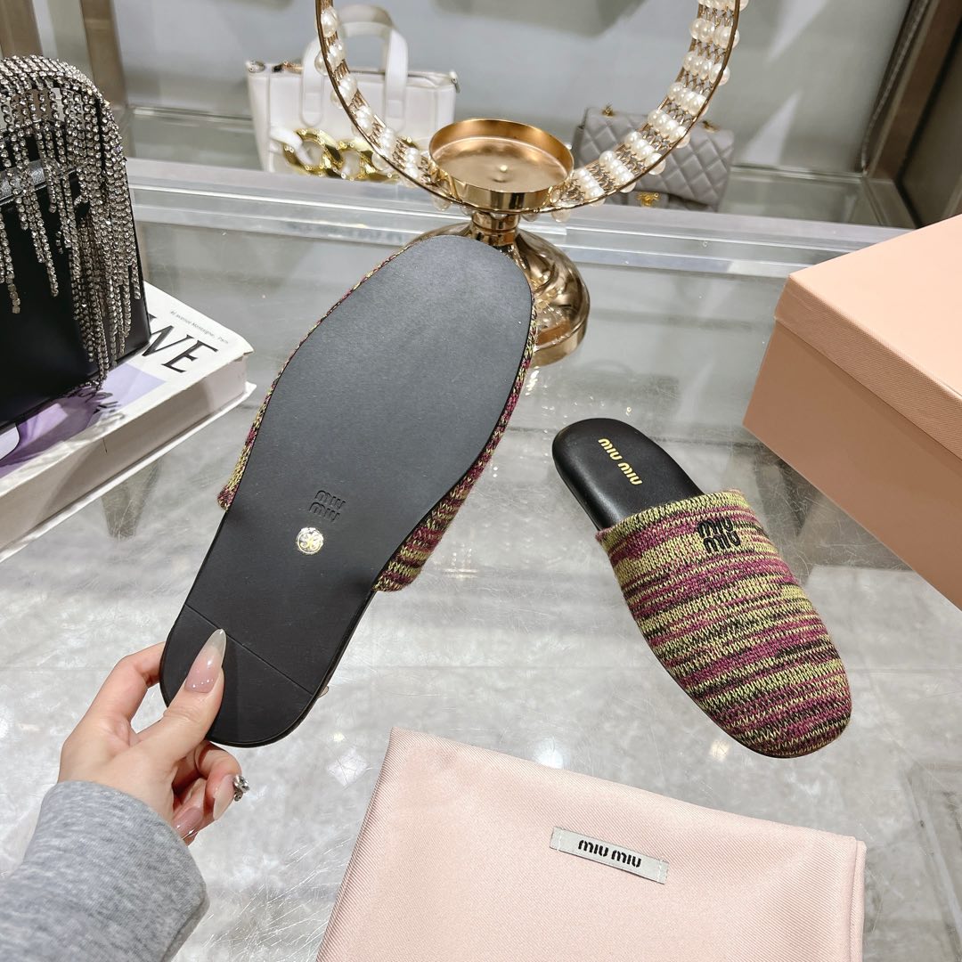 Miu Miu Wool slippers - DopestKickz