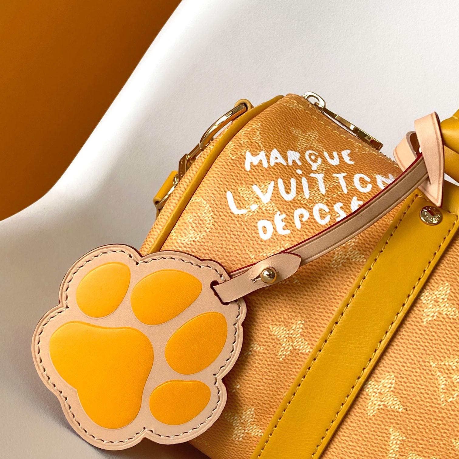 Louis Vuitton Keepall Bandoulière 25  M13166 - DopestKickz