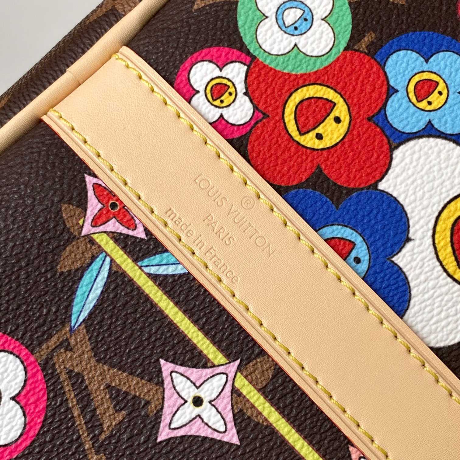 Louis Vuitton LV x TM Keepall Bandoulière 45  M14182 - DopestKickz